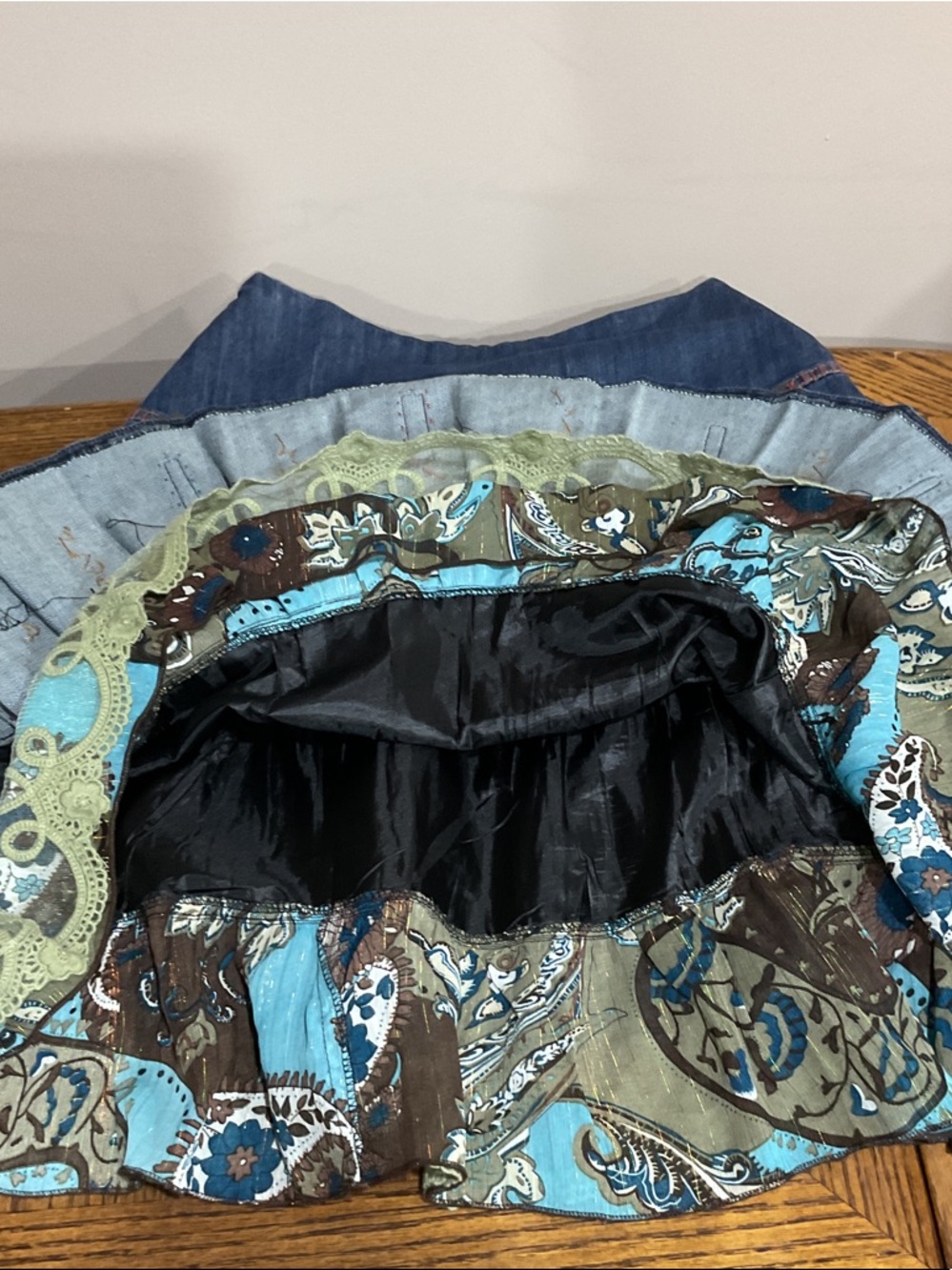Boho Layered Embroidered Pleated Denim Midi Skirt w Green Lace Floral Hem - Picture 10 of 11